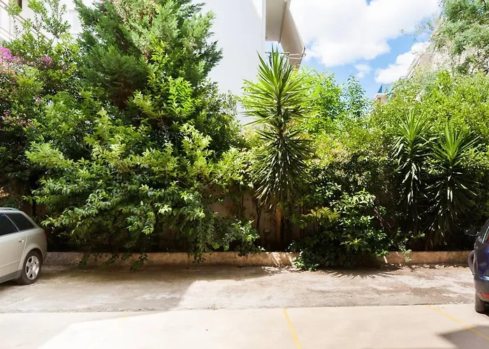 Ma Maison No2 Luxury Suite, Parking, 200Mbps, Metro